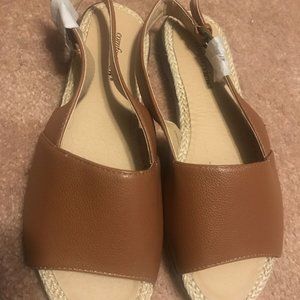 NWOT Comfortview Sizez 10WW Perfect fpr Wide or Swolen Feet